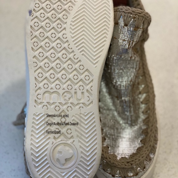MOU Metallic Eskimo booties - Picture 4 of 4